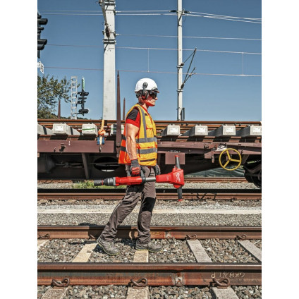 Гайковерт Milwaukee M18 FUEL M18FHIWF1R-0C 4933493140 (без АКБ, кейс)