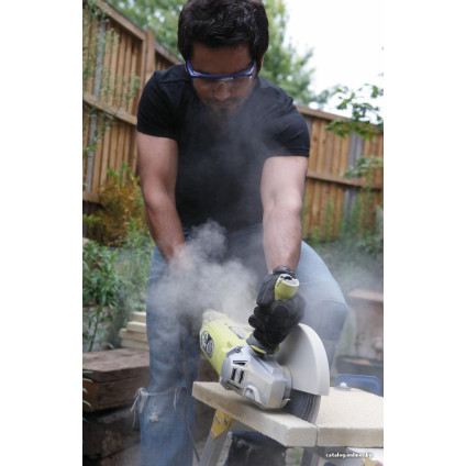 Угловая шлифмашина Ryobi EAG2000RS