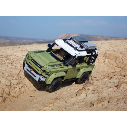 Конструктор LEGO Technic 42110 Land Rover Defender