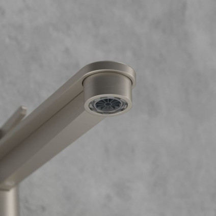Смеситель Villeroy & Boch Conum TVW12700500064