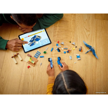 Конструктор LEGO Jurassic World 76943 Погоня за птеранодоном