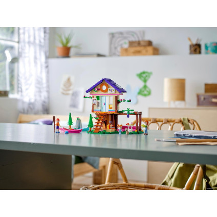Конструктор LEGO Friends 41679 Домик в лесу