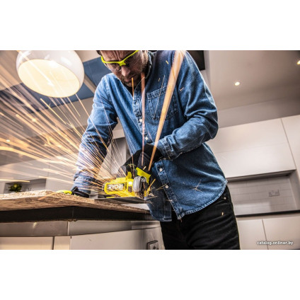 Дисковая (циркулярная) пила Ryobi RCT18C-0 5133004953 (без АКБ)