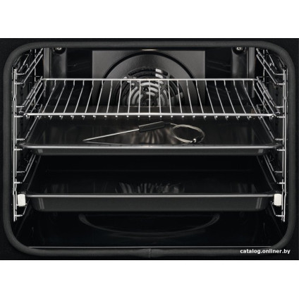 Электрический духовой шкаф Electrolux SteamBake 600 KODDP77WX