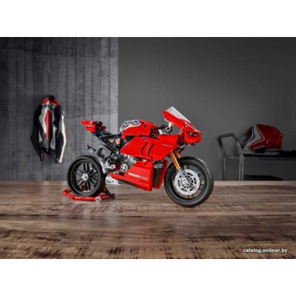 Конструктор LEGO Technic 42107 Ducati Panigale V4 R