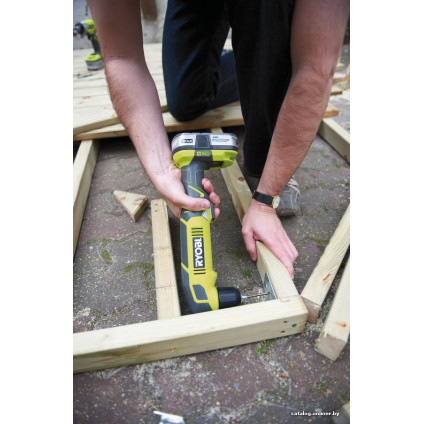 Угловая дрель Ryobi RAD1801M (без АКБ)