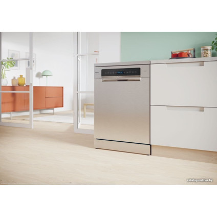 Отдельностоящая посудомоечная машина Candy RapidO CF 6B2S3PSX