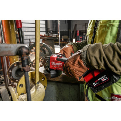 Угловая шлифмашина Milwaukee M18 FSAG125X-0X Fuel 4933478428 (без АКБ)