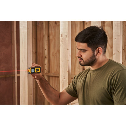 Лазерный дальномер Stanley STHT77100-0