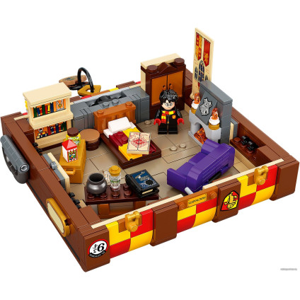 Конструктор LEGO Harry Potter 76399 Волшебный чемодан Хогвартса