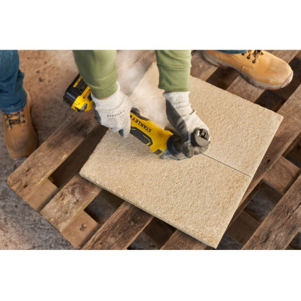 Угловая шлифмашина Stanley SFMCG700M2K (с 2-мя АКБ, кейс)