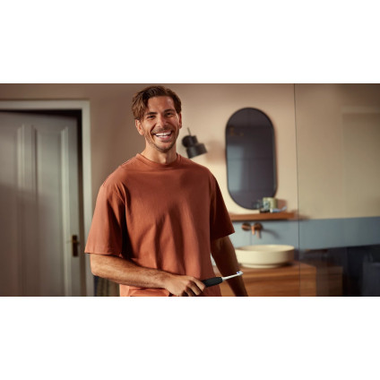 Электрическая зубная щетка Philips Sonicare 6500 HX7411/01