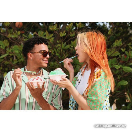 Беззеркальный фотоаппарат Canon EOS R10 RF-S 18-45mm F4.5-6.3 IS STM + адаптер крепления EF-EOS R