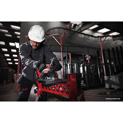Дисковая (циркулярная) пила Milwaukee Fuel M18 FMCS-0X (без АКБ)