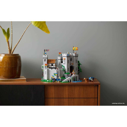 Конструктор LEGO Icons 10305 Замок Львиных рыцарей