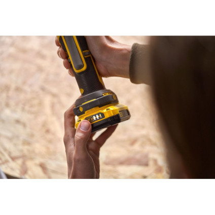 Реноватор Stanley SFMCE510B (без АКБ)