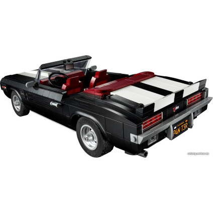 Конструктор LEGO Icons 10304 Chevrolet Camaro Z28