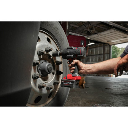 Гайковерт Milwaukee M18 FUEL M18FHIW2F12-502X 4933492783 (с 2-мя АКБ, кейс)