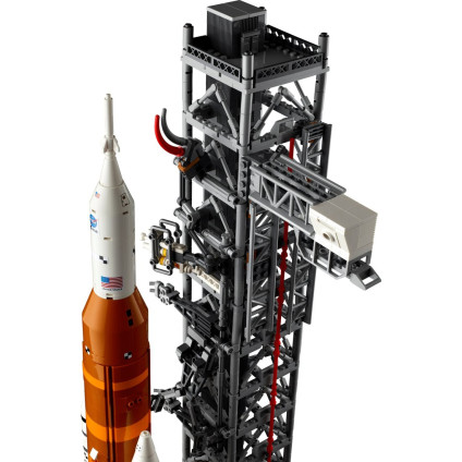Конструктор LEGO Icons 10341 Космическая пусковая система NASA Artemis
