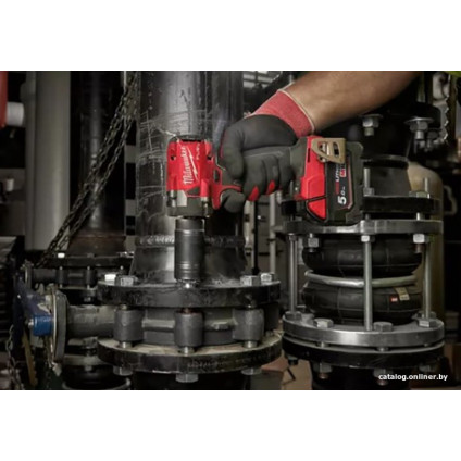 Гайковерт Milwaukee M18 FIW2P12-502X 4933478447 (с 2-мя АКБ, кейс)