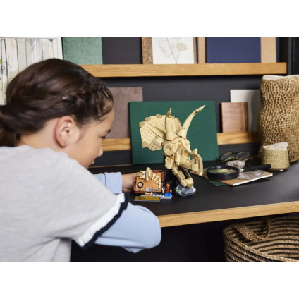 Конструктор LEGO Jurassic World Окаменелости динозавров череп трицератопса 76969