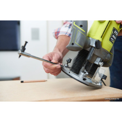 Вертикальный фрезер Ryobi RRT1600-K 5133004796