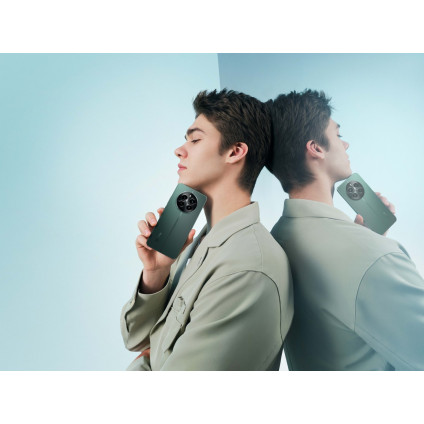 Телефон Realme 12 RMX3871 8GB/256GB международная версия (зеленый малахит)