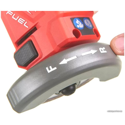 Монтажная (отрезная) пила Milwaukee M12 FCOT-422X Fuel 4933464619 (с 2-мя АКБ, кейс)