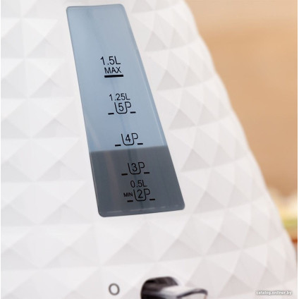 Электрический чайник Eldom C275 Nelo (белый)