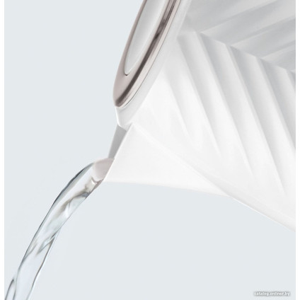 Электрический чайник Russell Hobbs 26381-70 Groove