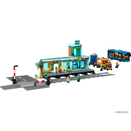 Конструктор LEGO City 60335 Железнодорожная станция