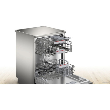 Отдельностоящая посудомоечная машина Bosch Seria 4 SMS4ENI06E