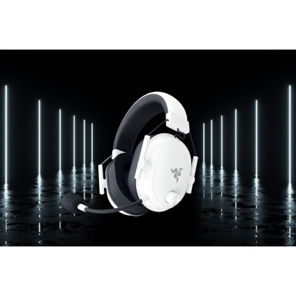 Наушники Razer Blackshark V2 Hyperspeed (белый)