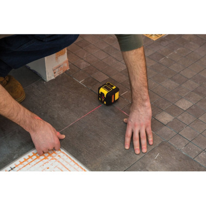 Лазерный нивелир Stanley STHT775021