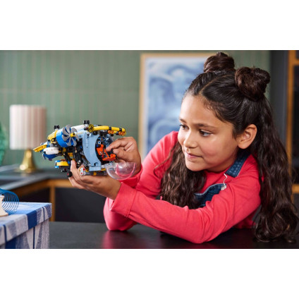 Конструктор LEGO Technic 42201 Глубоководная исследовательская подводная лодка