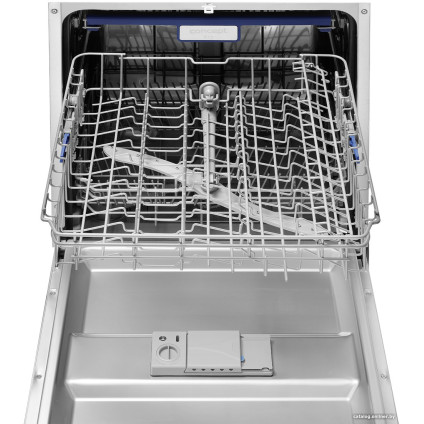 Встраиваемая посудомоечная машина Concept MNV3360