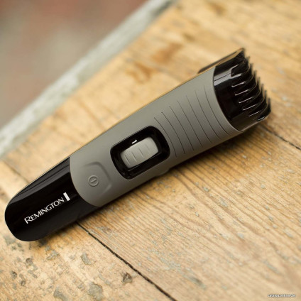 Триммер для бороды и усов Remington MB4131