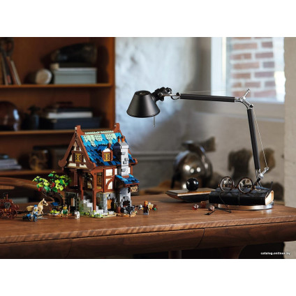Конструктор LEGO Ideas 21325 Средневековая кузница
