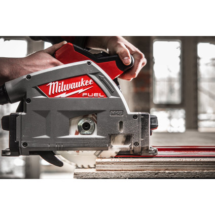 Дисковая погружная  Milwaukee M18 FPS55-552P Fuel 4933478778 (с 2-мя АКБ, кейс)