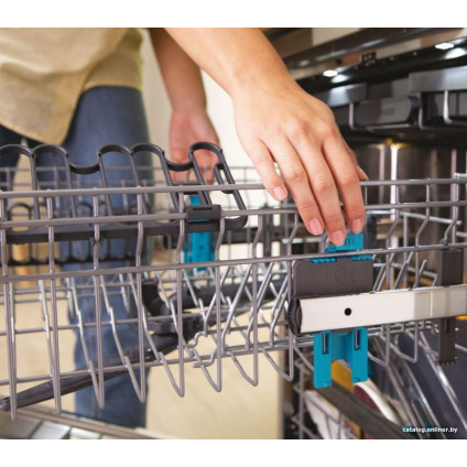 Отдельностоящая посудомоечная машина Candy RapidO CF 4C6F1X