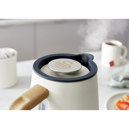 Электрический чайник Swan SK14610WHTN