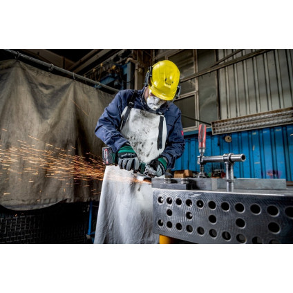 Угловая шлифмашина Metabo W 18 L BL 9-125 602374840 (без АКБ, кейс)