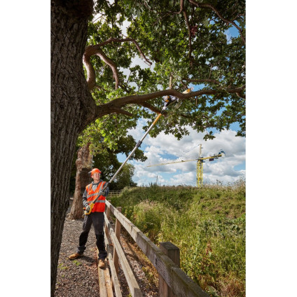 Высоторез DeWalt DCMPS567N (без АКБ)