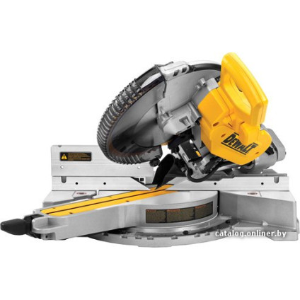 Торцовочная пила DeWalt DWS780