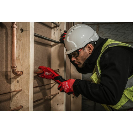 Труборез Milwaukee M12 PCSS-202C 4933479242 (с 2-мя АКБ, кейс)