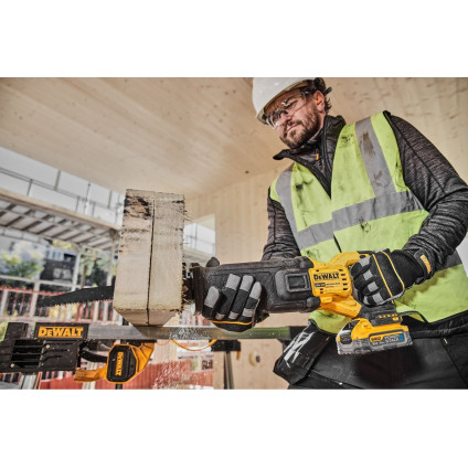 Сабельная пила DeWalt DCS386H2T (с 2-мя АКБ, кейс)