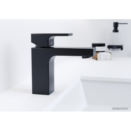Смеситель Hansgrohe Vernis Shape 71569670