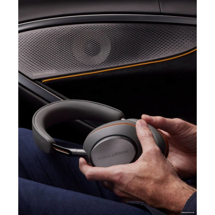 Наушники Bowers & Wilkins PX8 McLaren Edition