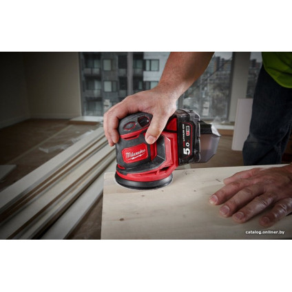 Эксцентриковая шлифмашина Milwaukee M18 BOS125-502B 4933464229 (с 2-мя АКБ, сумка)