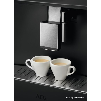 Кофемашина AEG KKB894500B